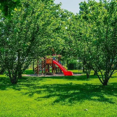 Διαμέρισμα In Mit Privatem Parkplatz Scandiano